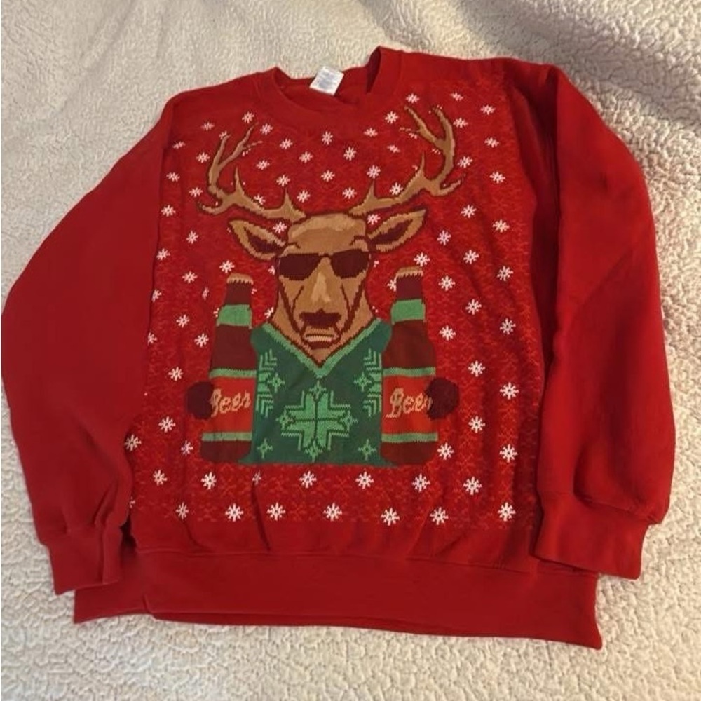 Festive Red Sweatshirt with Reindeer Design and Beer E2